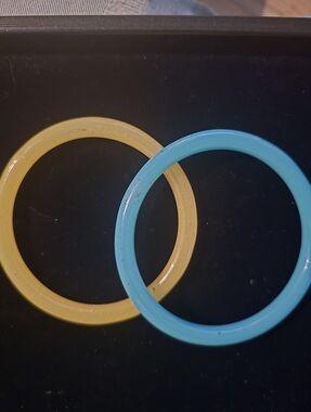 Set of Two Beautiful Peking Glass Bangle Bracelets - Yellow & Turquoise